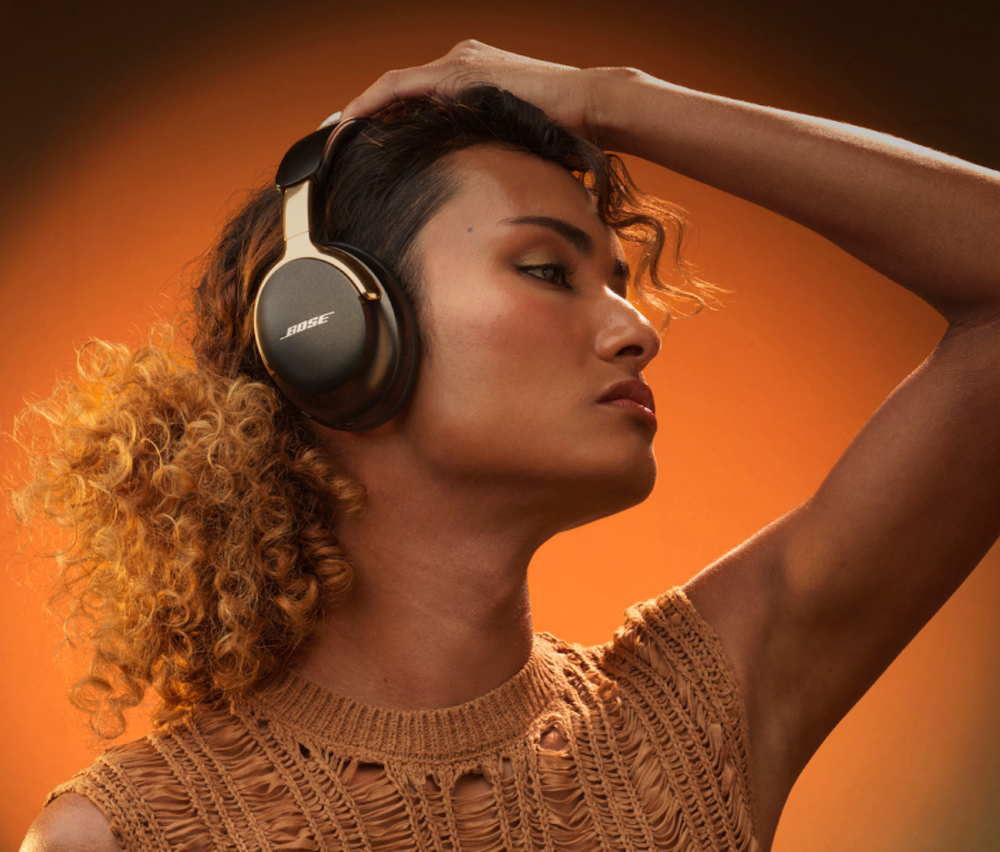 🎧 Plongez dans une expérience sonore exceptionnelle avec le Bose QuietComfort Ultra Headphones signé Bose