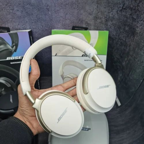🎧 Plongez dans une expérience sonore exceptionnelle avec le Bose QuietComfort Ultra Headphones signé Bose