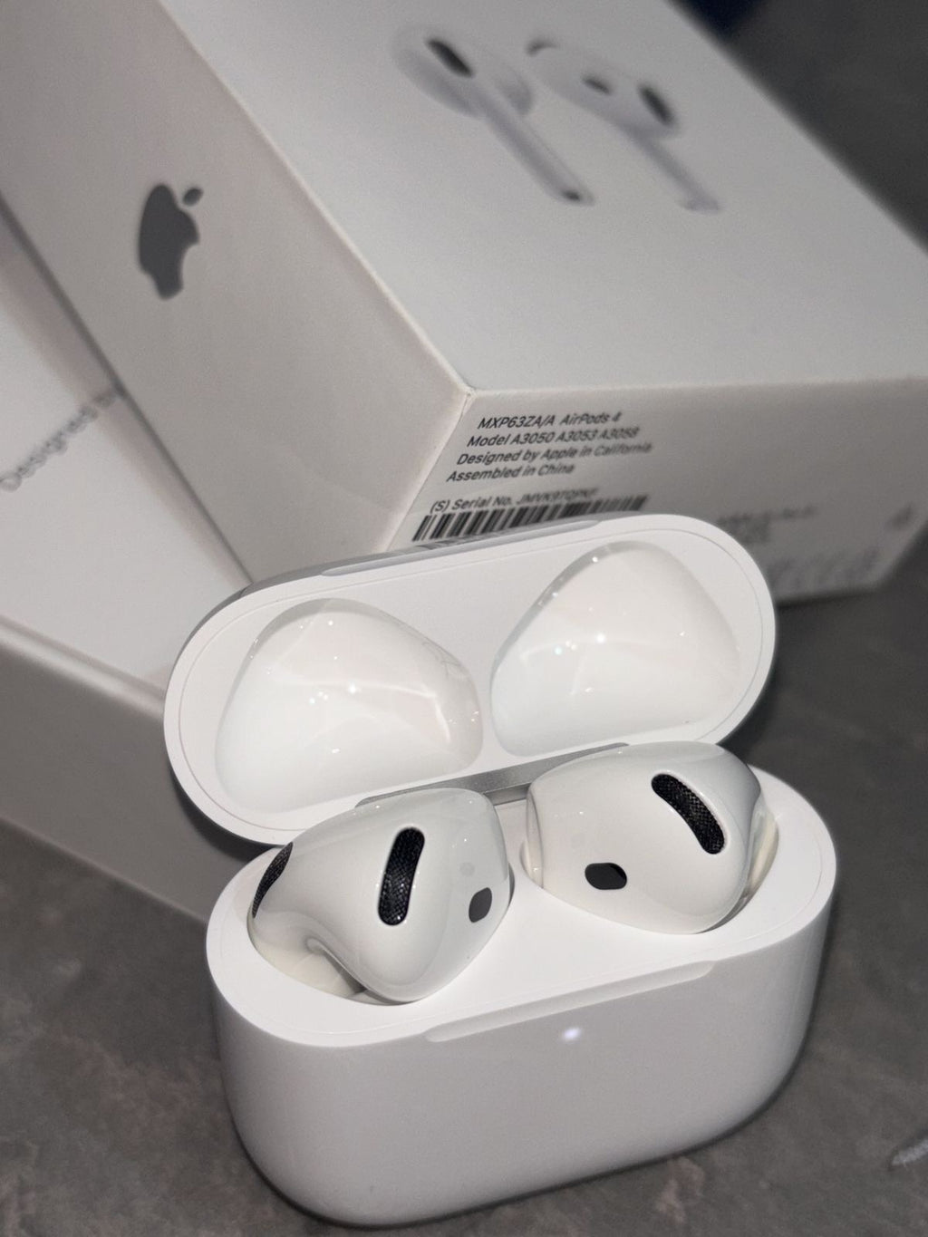 🎧 AirPods 4 ANC – Le son intelligent, sans compromis
