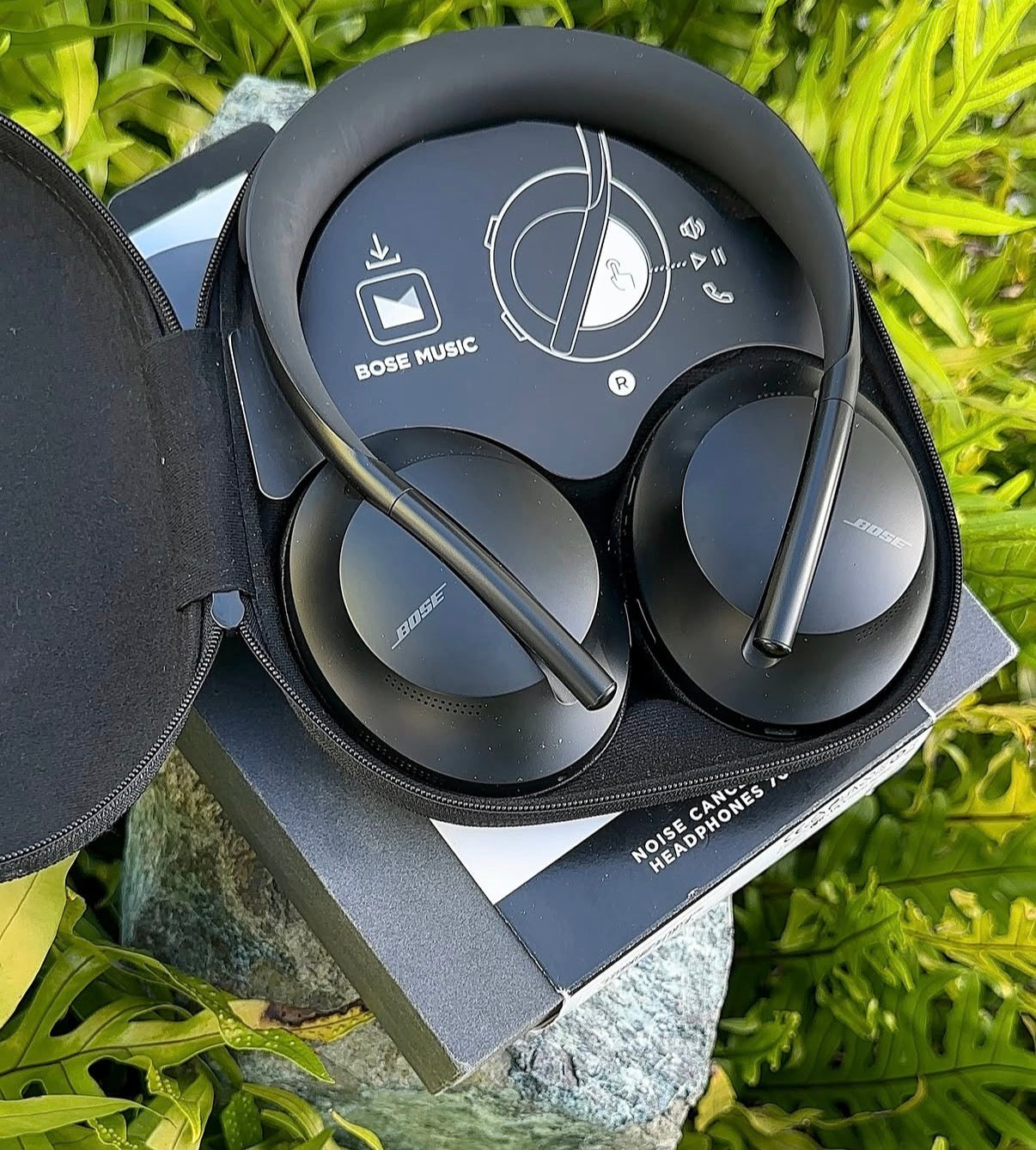 🎧 Bose Noise Cancelling Headphones 700 – Le luxe du silence et du son premium