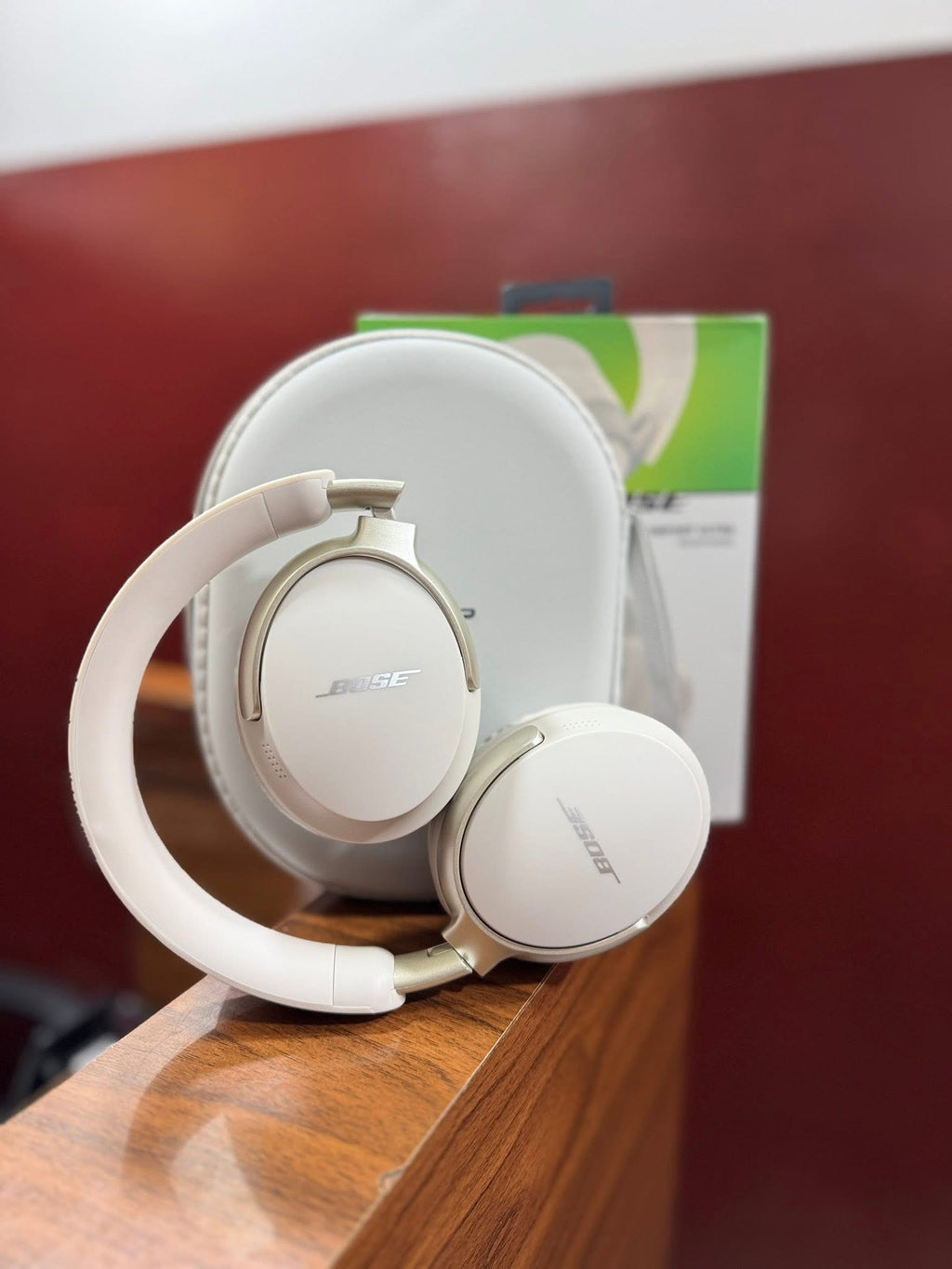 🎧 Plongez dans une expérience sonore exceptionnelle avec le Bose QuietComfort Ultra Headphones signé Bose